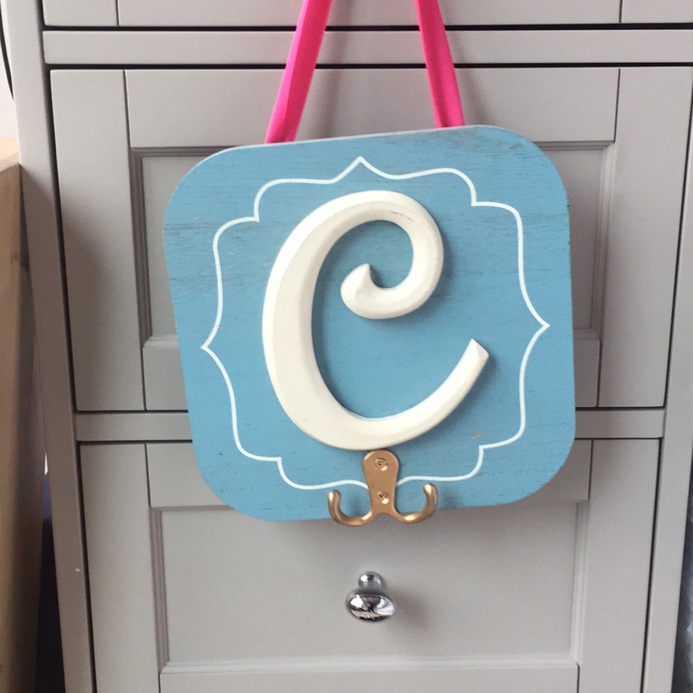 “c” key holder